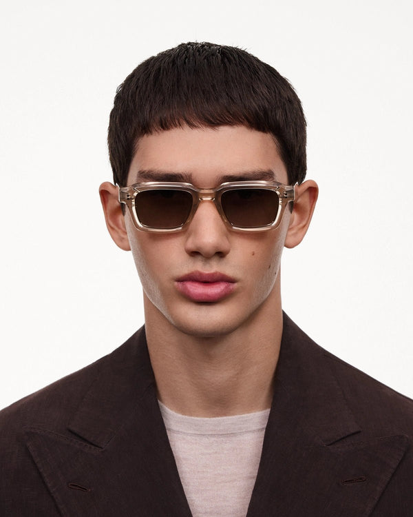 03 Core / Ecru & Gradient Brown Lens - Shade Files